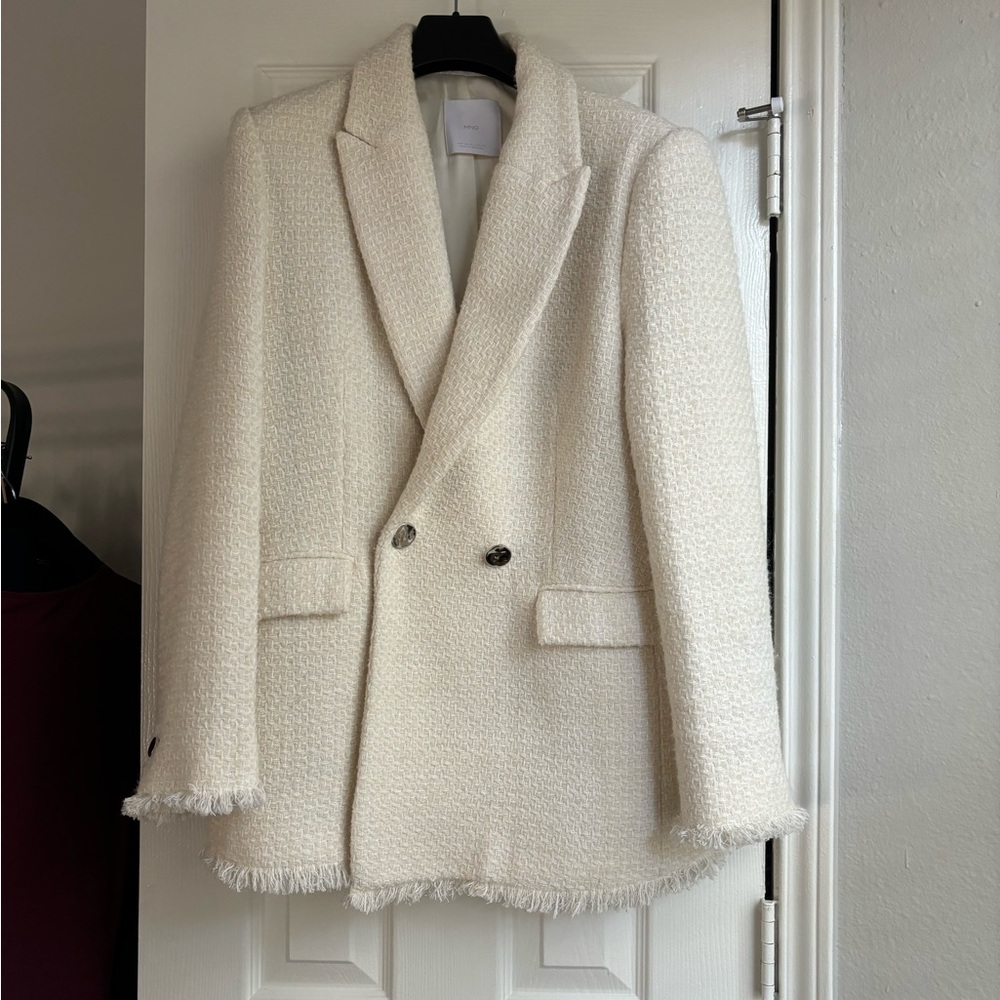 Buttons tweed blazer